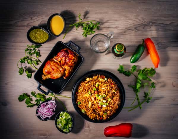 Arroz chaufa con pollo a la brasa