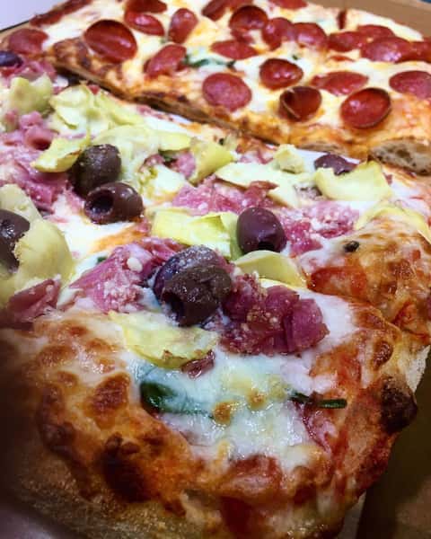 Grandmother style pizzas
