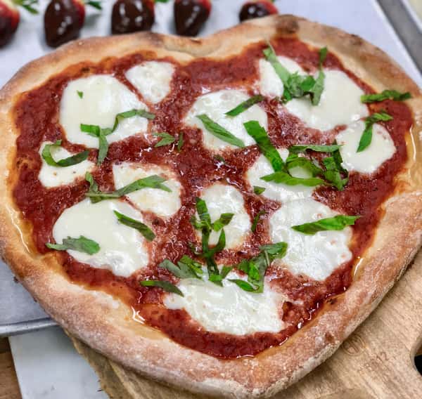 heart pizza