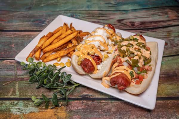 Esquite Hot Dogs