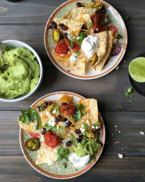 We take our chips and queso seriously.
Our nachos start with crispy artisan tortilla chips and creamy queso blanco. Add steak, chicken or carnitas, then finish with fresh toppings and your favorite house-made salsa.
Order at the link in bio.
#TwoStepTaqueria #Nachos #AustinEats