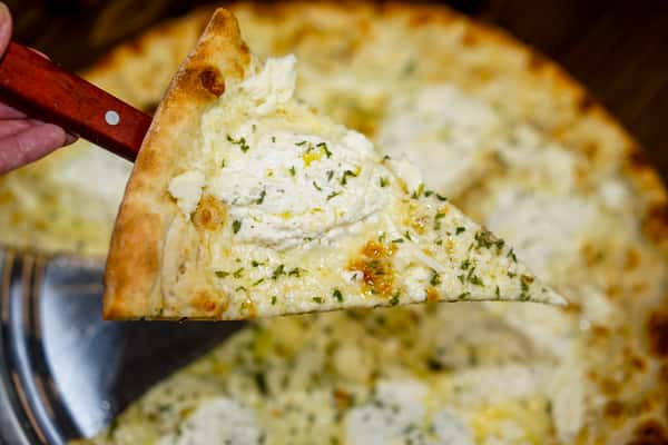 Classic White Pizza