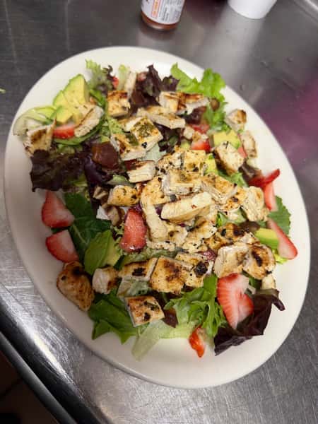 Berry Delicious Chicken Salad