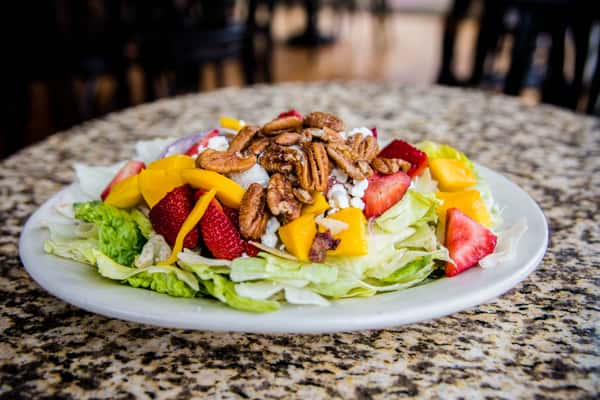 strawberry mango salad