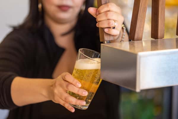 Beer Pouring