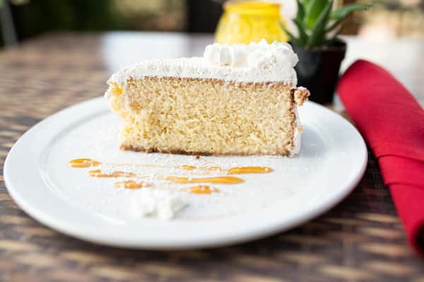 Pastel Tres Leches