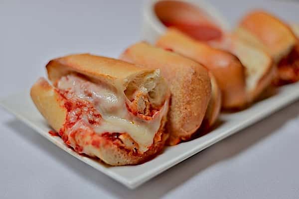 Chicken Parmigiana 