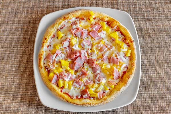 Hawaiian Pizza