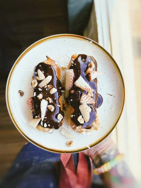 eclairs