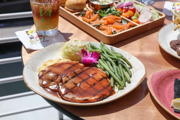 Pineapple Glazed Ham