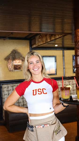 Billy’s has USC fever. 🏈✌️❤️💛

Game day hits different on the bay. Join us at Billy’s for USC football, cold Mai Tais, island vibes, and plenty of Trojan spirit.

Come hungry, come loud, and Fight On! 🌴🍹

……

#USCFootball #FightOn #CollegeFootball #GameDay #VisitNewportBeach