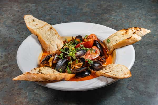 Mejillones Y Chorizo