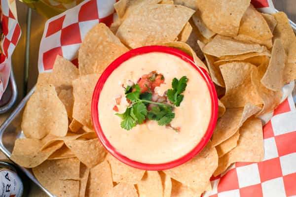 Chips & Queso