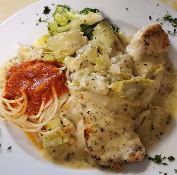 Chicken pasta with broccoli