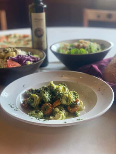 Cheese Tortellini Pesto