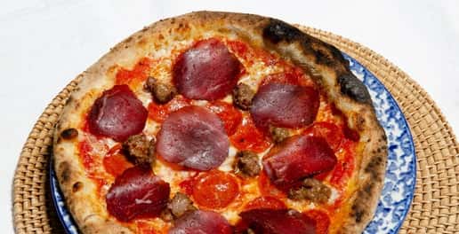 Meat Lovers’s Pizza (Bresaola)