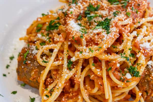 Spaghetti with meatballs