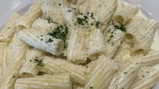 4 Formaggi (White)