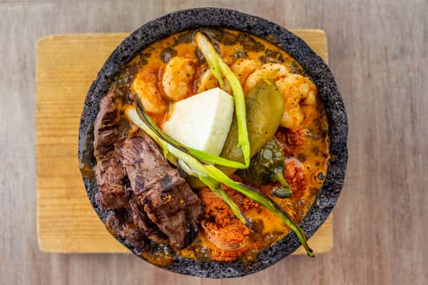 Molcajete Mar Y Tierra