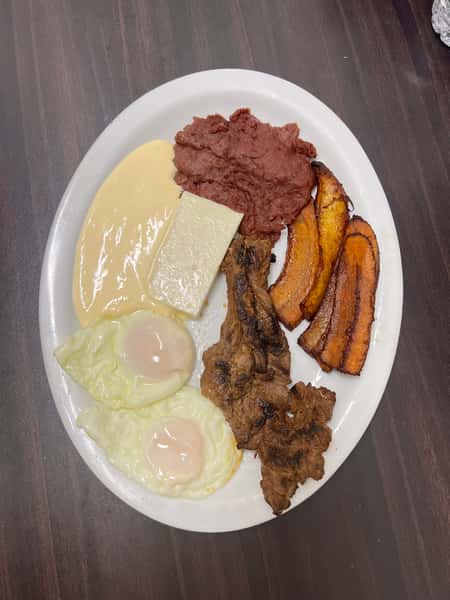 Desayuno Hondureno Con Casamiento