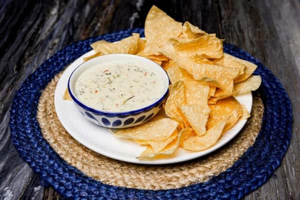 chips & queso