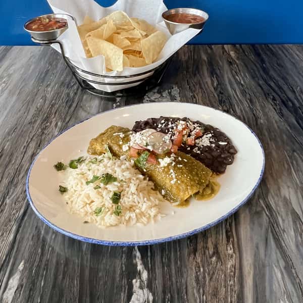 Lunch Salsa Verde Enchilada