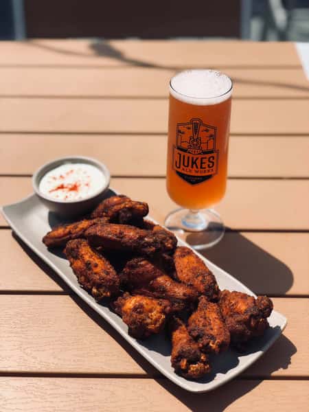 Jukes Wings