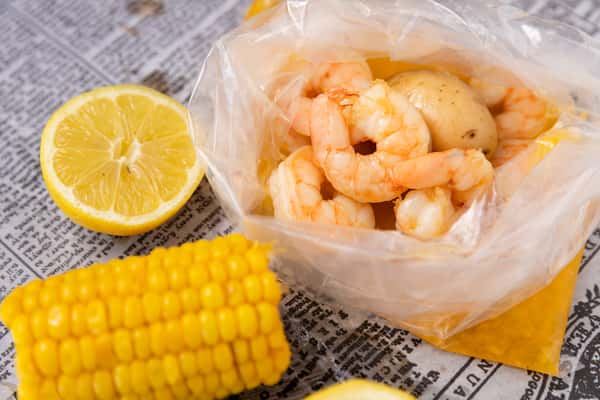 Kids Shrimp (8 Pcs of Shrimp + 1 Corn + 1 Potato)