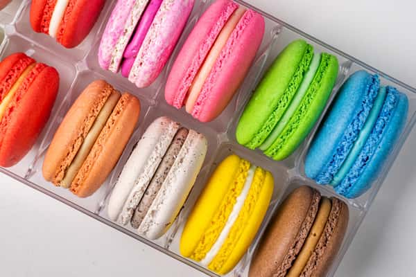 Macaron Twelve Pack