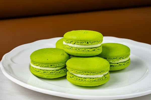 Key Lime Macaron