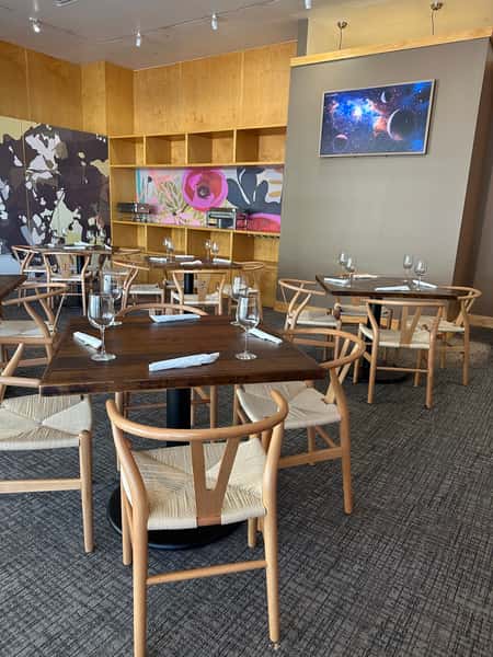 Private Room- Neptune