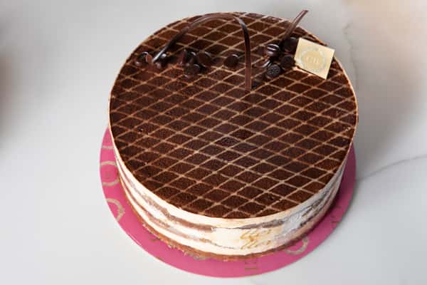 Tiramisu Cake- 8"