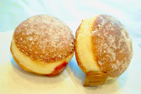 Beignets (Doughnuts)