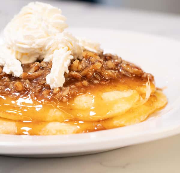 Pecan Praline Pancakes
