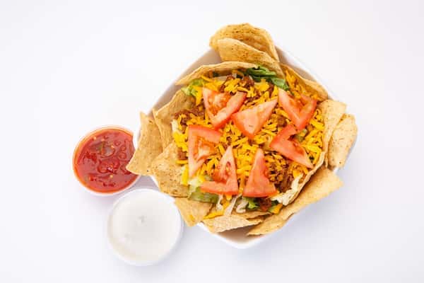nachos with sauces