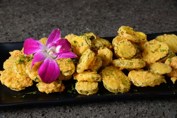 Golden Fried Pickles