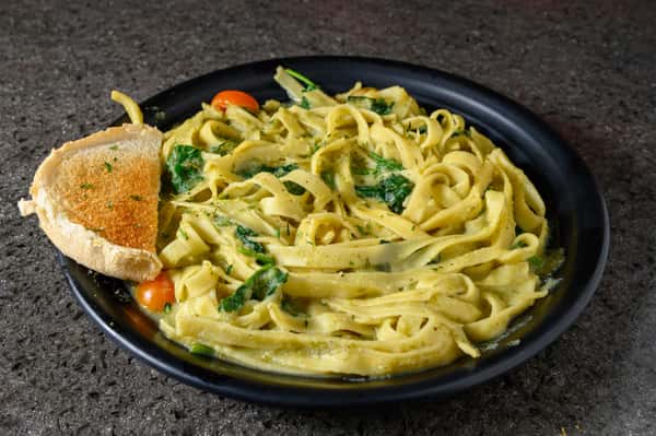 Gotti's Vegan Chicken Pasta