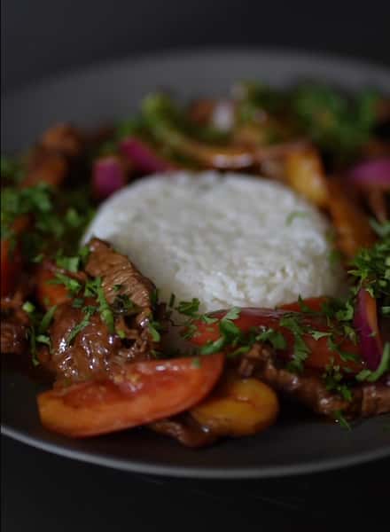 Lomo Saltado