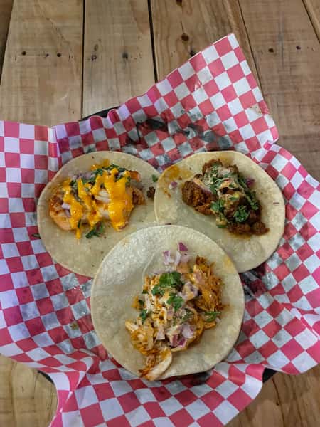 3 tacos