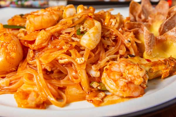 Seafood Pad Thai