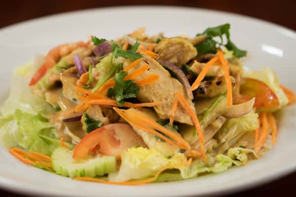 Grilled Chicken Peanut Salad