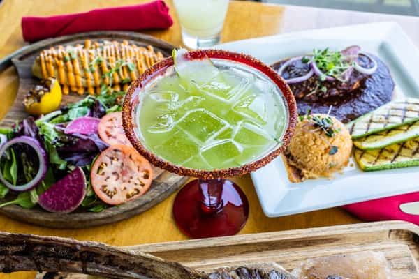 margarita and mexican food