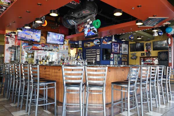 bar