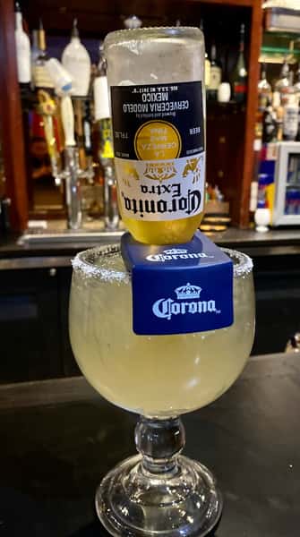 Refreshing cocktail