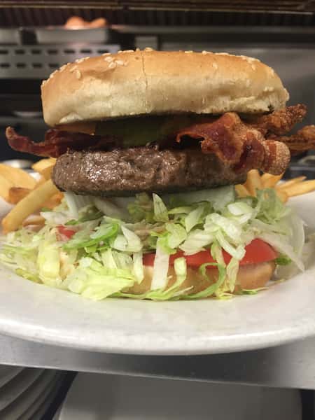 Guacamole Bacon-Burger