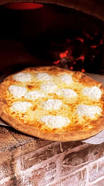 White Pie ( VOTED BEST PIZZA IN QUEENS )