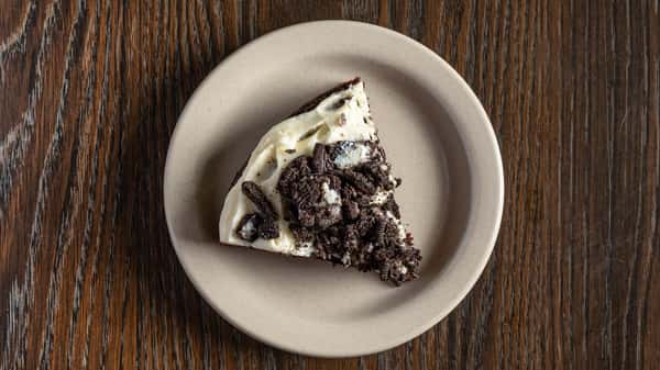 Cookies & Cream Cake