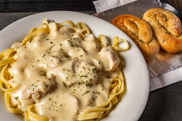 Chicken Alfredo