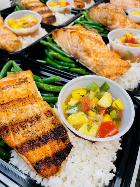 Grilled Verlasso Salmon with Coconut Rice and Mango Salsa