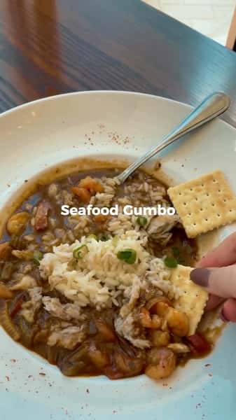 Fall in love with your favorite Cajun dishes.
•
•
#louisianabistreaux #cajun #atlanta